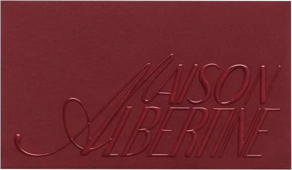 Carte de visite rouge framboise, logo Maison Albertine en relief